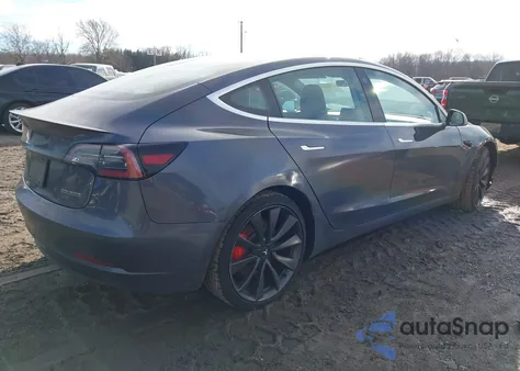 2020 Tesla Model 3 Performance Dual Motor All-Wheel Drive z USA, uszkodzony, nr VIN 5YJ3E1EC3LF623674